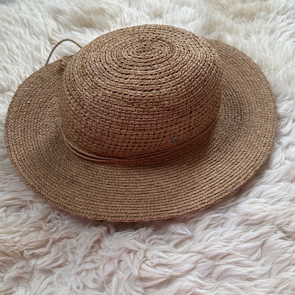 Helen Kaminski Hat main image 5